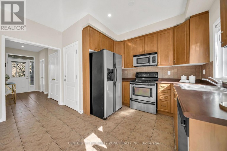 5 SENWOOD STREET, Brampton (Fletcher's Meadow), Ontario, L7A3S6