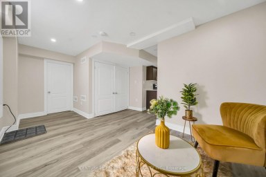 5 SENWOOD STREET Brampton (Fletcher's Meadow) Ontario photo 36