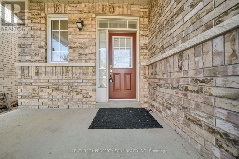 5 SENWOOD STREET, Brampton (Fletcher's Meadow), Ontario, L7A3S6