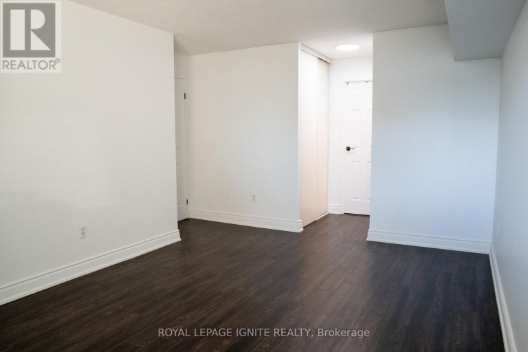 1010 - 5 ROWNTREE ROAD, Toronto (Mount Olive-Silverstone-Jamestown), Ontario, M9V5G9