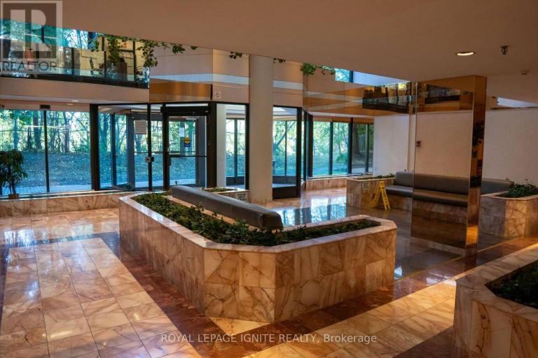 1010 - 5 ROWNTREE ROAD, Toronto (Mount Olive-Silverstone-Jamestown), Ontario, M9V5G9