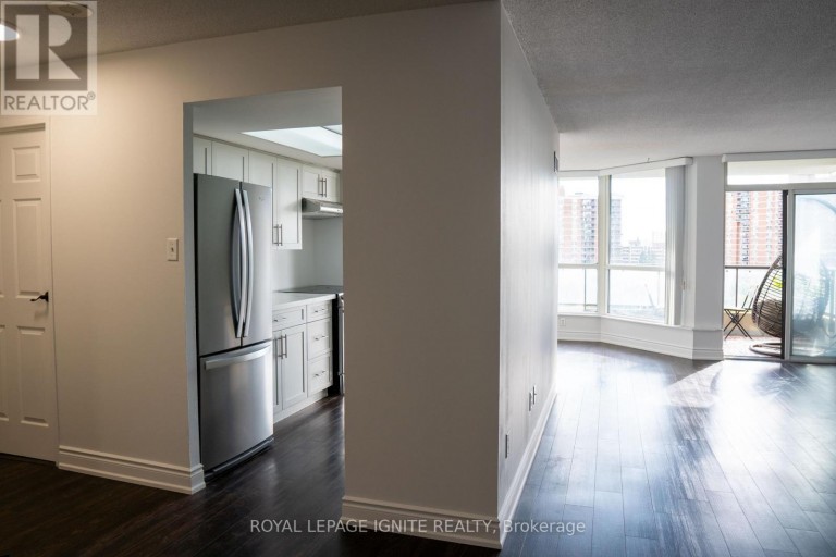 1010 - 5 ROWNTREE ROAD, Toronto (Mount Olive-Silverstone-Jamestown), Ontario, M9V5G9