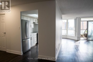 1010 - 5 ROWNTREE ROAD Toronto (Mount Olive-Silverstone-Jamestown) Ontario photo 7