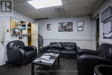 1000 WESTON ROAD Toronto (Mount Dennis) Ontario photo 2