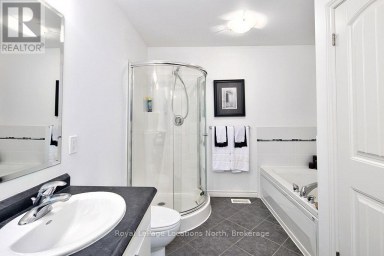 9 RUSSETT DRIVE Meaford Ontario photo 35