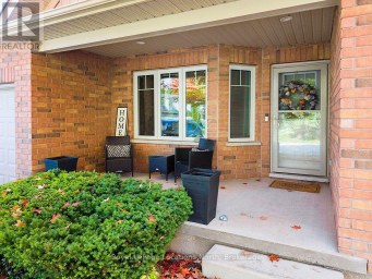 9 RUSSETT DRIVE Meaford Ontario photo 5