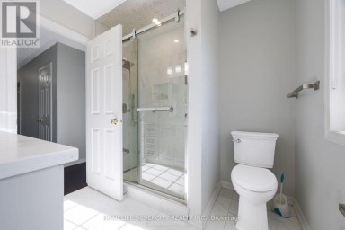 25 VAN HOOF CRESCENT Brampton (Vales of Castlemore) Ontario photo 38