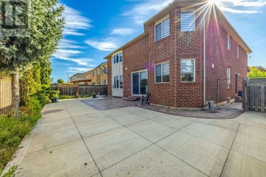 25 VAN HOOF CRESCENT Brampton (Vales of Castlemore) Ontario photo 48