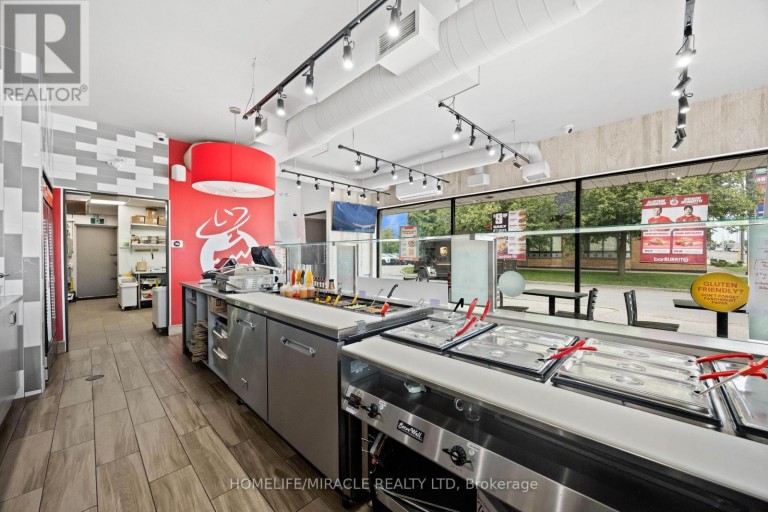 2600 WESTON ROAD, Toronto (Humberlea-Pelmo Park), Ontario, M9N2A9