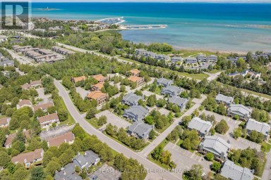 84 - 23 DAWSON DRIVE Collingwood Ontario photo 2