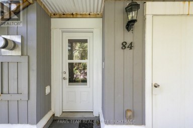 84 - 23 DAWSON DRIVE Collingwood Ontario photo 3