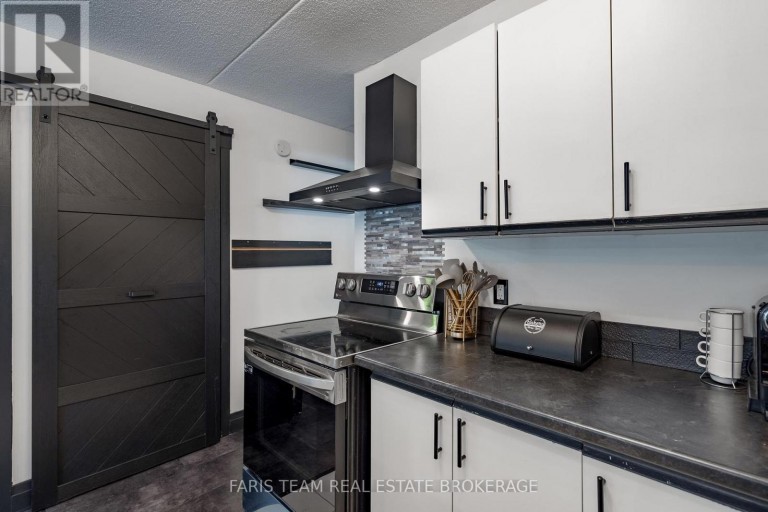 84 - 23 DAWSON DRIVE, Collingwood, Ontario, L9Y5B4