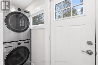 3517 ST CLAIR AVENUE E Toronto (Clairlea-Birchmount) Ontario photo 16