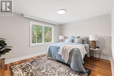 3517 ST CLAIR AVENUE E Toronto (Clairlea-Birchmount) Ontario photo 18