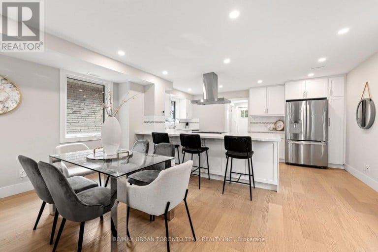 3517 ST CLAIR AVENUE E, Toronto (Clairlea-Birchmount), Ontario, M1K1L4