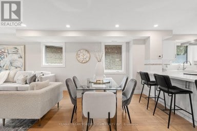 3517 ST CLAIR AVENUE E Toronto (Clairlea-Birchmount) Ontario photo 9