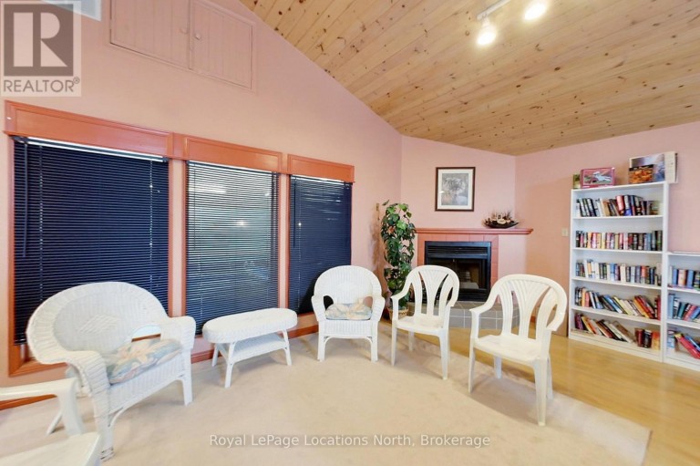 2 - 83 VICTORIA STREET, Meaford, Ontario, N4L1R4