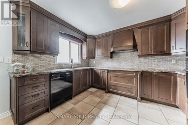 148 CASTLEHILL ROAD Vaughan (Maple) Ontario photo 20