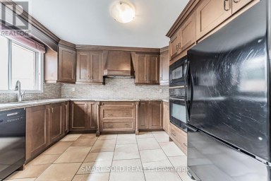 148 CASTLEHILL ROAD Vaughan (Maple) Ontario photo 21