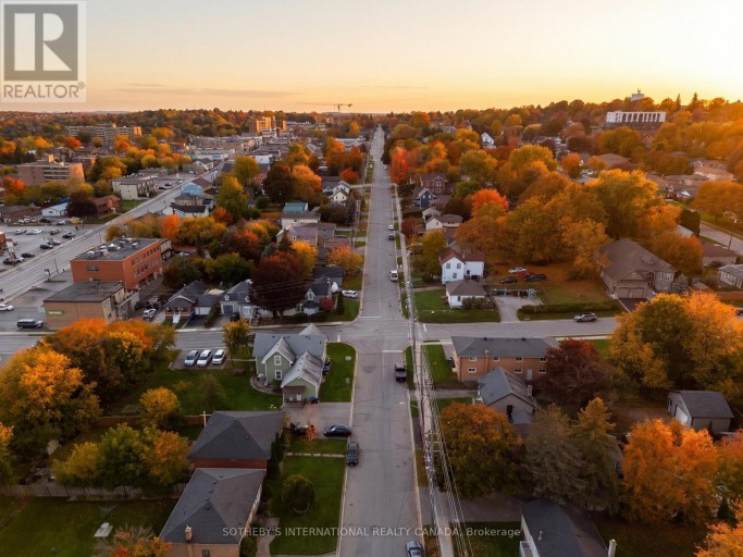131 JOHN STREET E, Bradford West Gwillimbury (Bradford), Ontario, L3Z1G3