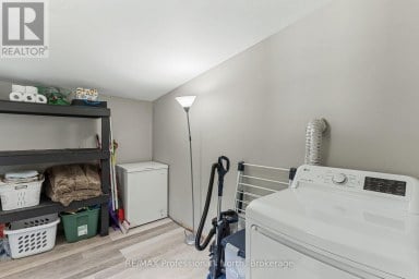 17900 HIGHWAY 118 Highlands East (Monmouth) Ontario photo 27