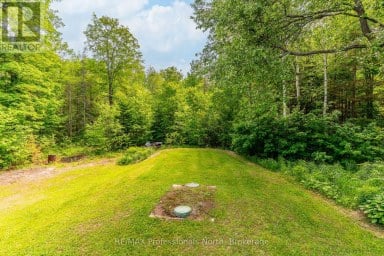 17900 HIGHWAY 118 Highlands East (Monmouth) Ontario photo 33