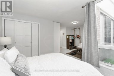 339 - 2 VALHALLA INN ROAD Toronto (Islington-City Centre West) Ontario photo 22