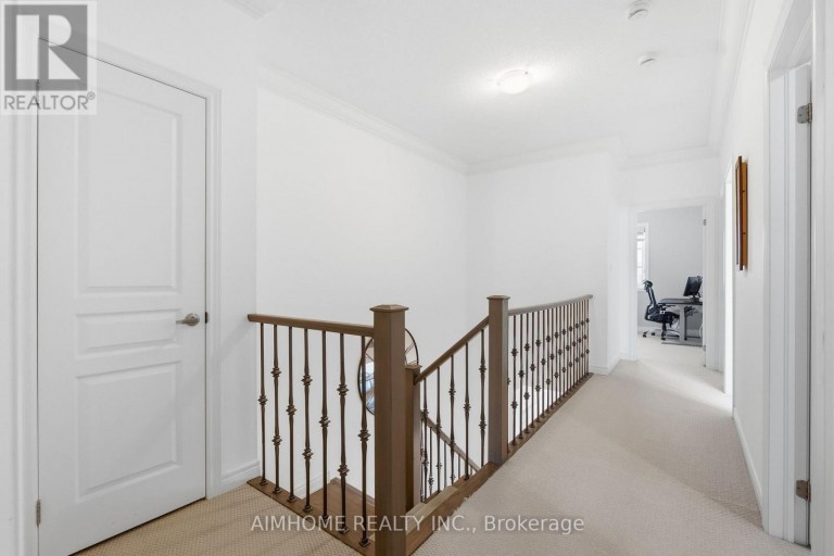 15 CALAMINT LANE, Richmond Hill (Oak Ridges Lake Wilcox), Ontario, L4E1C3