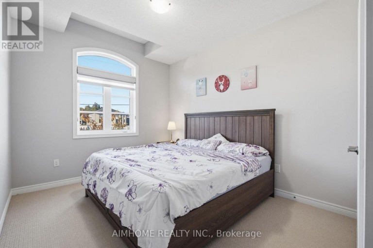 15 CALAMINT LANE, Richmond Hill (Oak Ridges Lake Wilcox), Ontario, L4E1C3