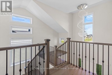 125 STONELEIGH DRIVE Blue Mountains Ontario photo 18