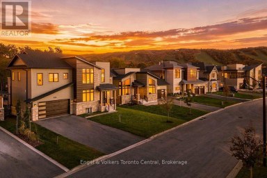 125 STONELEIGH DRIVE Blue Mountains Ontario photo 2