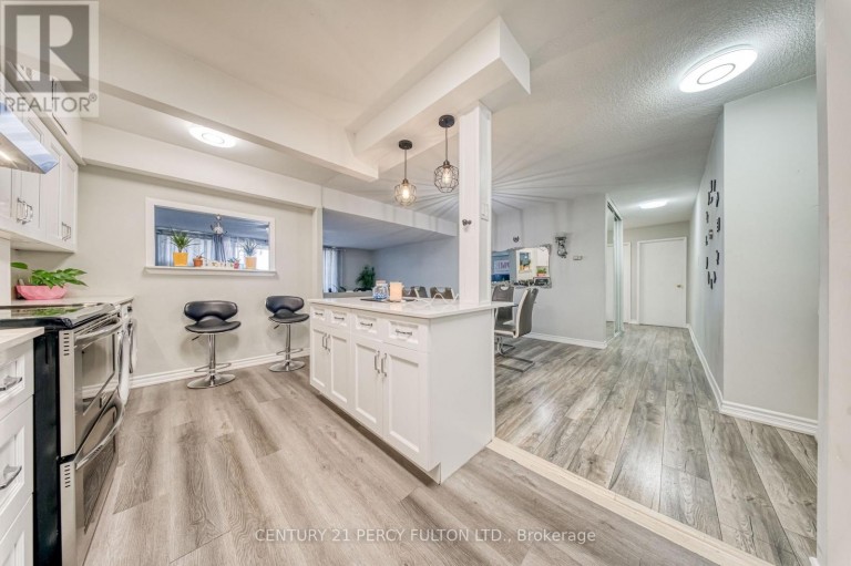 512 - 1338 YORK MILLS ROAD, Toronto (Parkwoods-Donalda), Ontario, M3A3M3