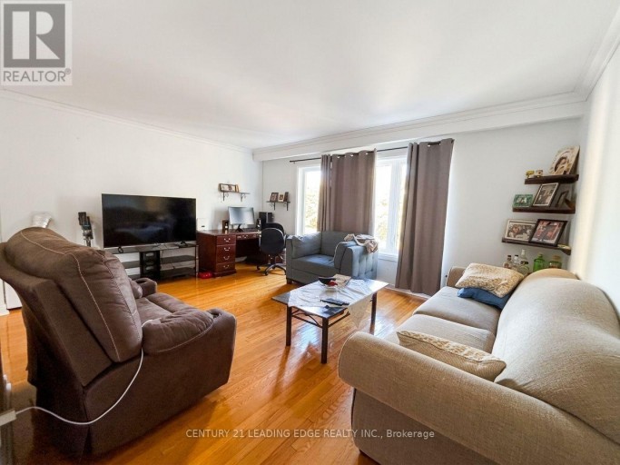 2 - 134 LUCAS STREET, Richmond Hill (Mill Pond), Ontario, L4C4P5