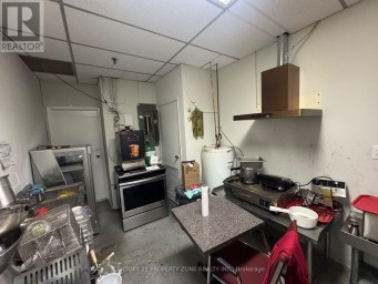 17 - 83 KENNEDY ROAD S Brampton (Brampton East) Ontario photo 15