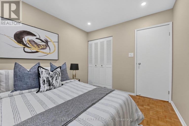 15 - 6855 GLEN ERIN DRIVE, Mississauga (Meadowvale), Ontario, L5N1P6