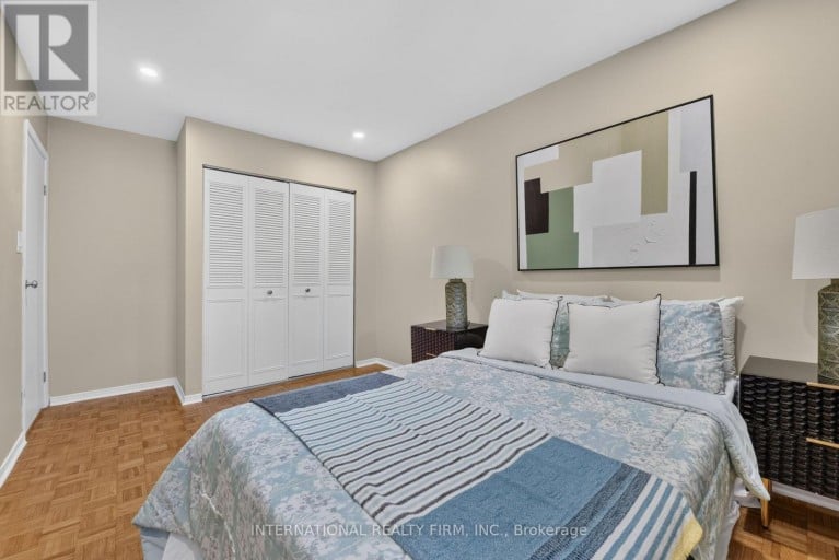15 - 6855 GLEN ERIN DRIVE, Mississauga (Meadowvale), Ontario, L5N1P6