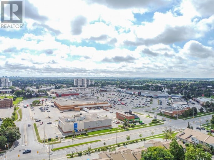 15 - 6855 GLEN ERIN DRIVE, Mississauga (Meadowvale), Ontario, L5N1P6