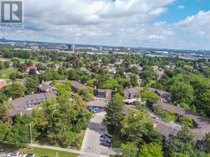 15 - 6855 GLEN ERIN DRIVE, Mississauga (Meadowvale), Ontario, L5N1P6