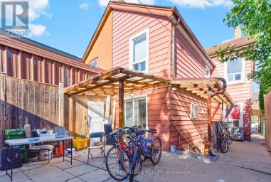 212 LIPPINCOTT STREET Toronto (University) Ontario photo 20