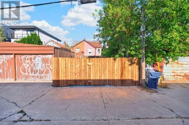 212 LIPPINCOTT STREET Toronto (University) Ontario photo 23
