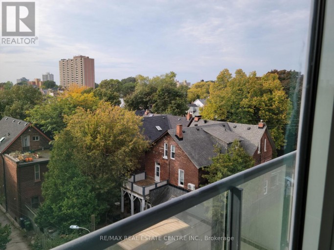 514 - 57 BROCK AVENUE, Toronto (Roncesvalles), Ontario, M3H3N2
