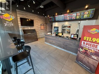 D10 - 400 SCOTT STREET St. Catharines (Carlton/Bunting) Ontario photo 2