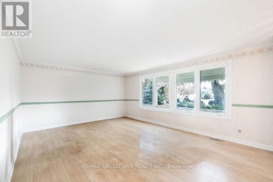 2 TAMARACK COURT Innisfil Ontario photo 6