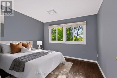 102 - 121 UNIVERSITY AVENUE E Waterloo Ontario photo 16