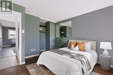 102 - 121 UNIVERSITY AVENUE E Waterloo Ontario photo 17