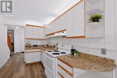 102 - 121 UNIVERSITY AVENUE E Waterloo Ontario photo 9