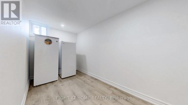 12A KENMORE AVENUE Toronto (Clairlea-Birchmount) Ontario photo 36