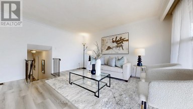 12A KENMORE AVENUE Toronto (Clairlea-Birchmount) Ontario photo 4