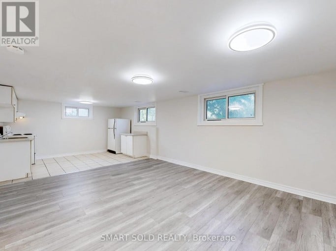 1051 JANETTE STREET, Newmarket (Huron Heights-Leslie Valley), Ontario, L3Y3C4