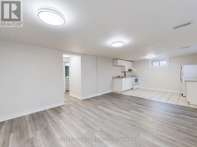 1051 JANETTE STREET, Newmarket (Huron Heights-Leslie Valley), Ontario, L3Y3C4